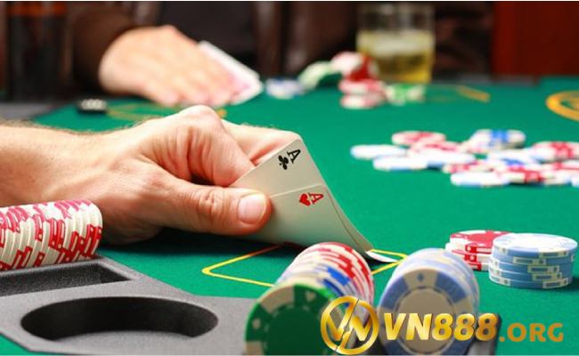 Luật chơi cơ bản của Baccarat là gì