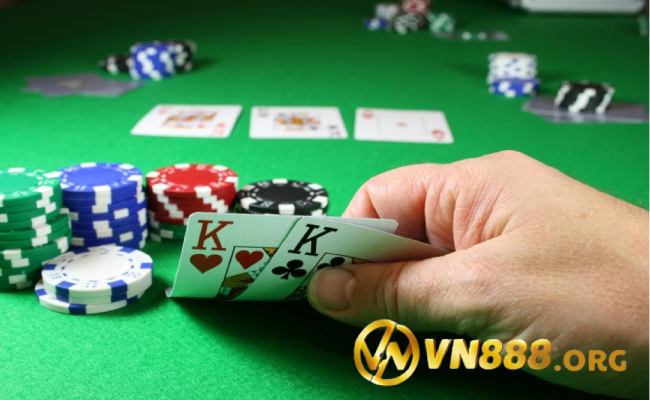 Thuật ngữ phổ biến trong game bài Baccarat là gì